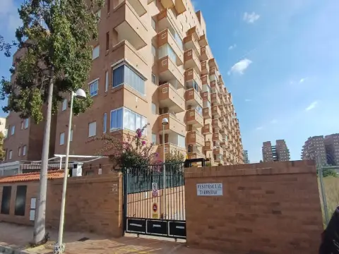Apartamento en Avenida Central, 34